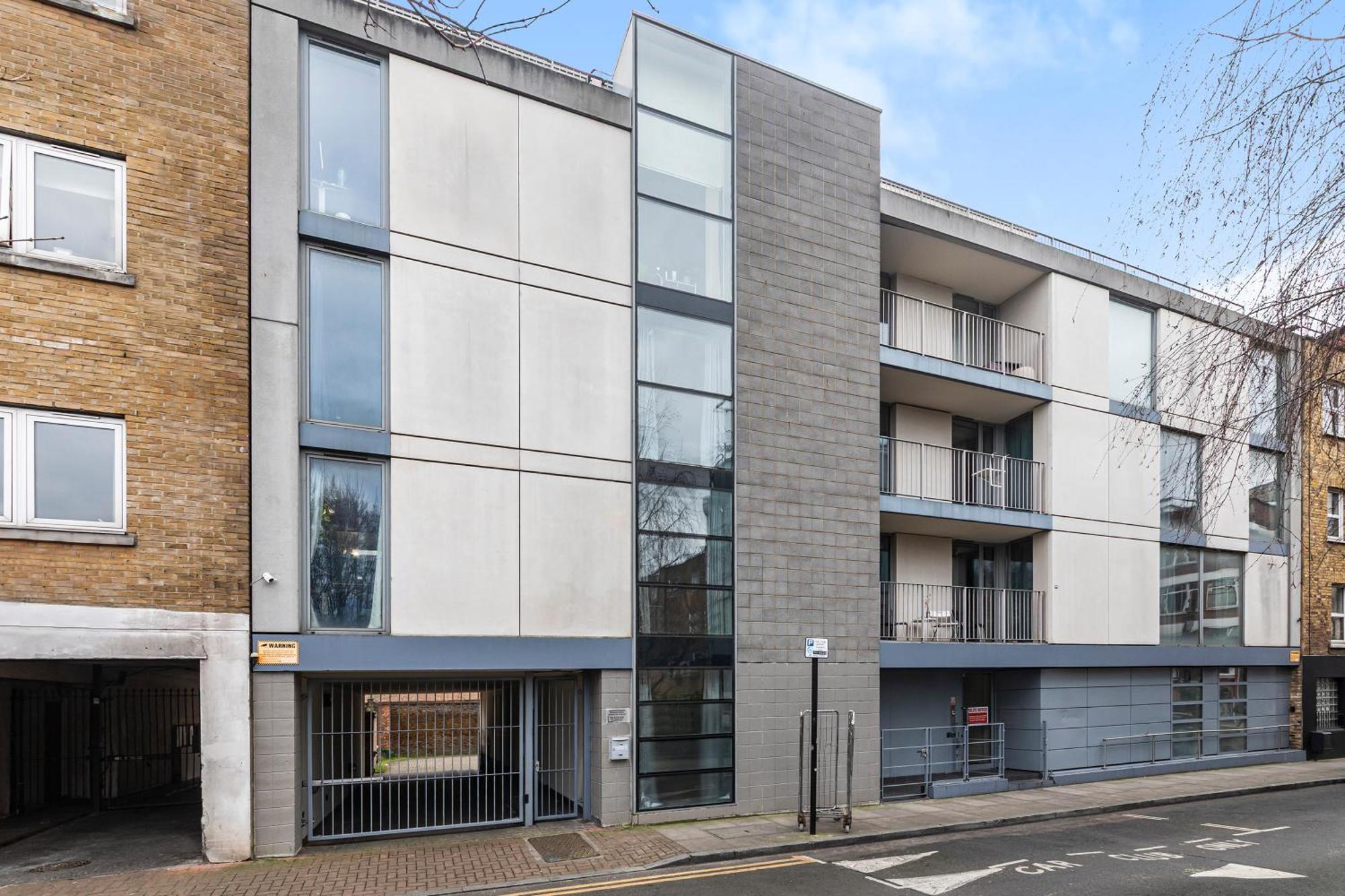 London's Famous Brick Lane - 1 Bed Flat Sleeps 5 Apartment *