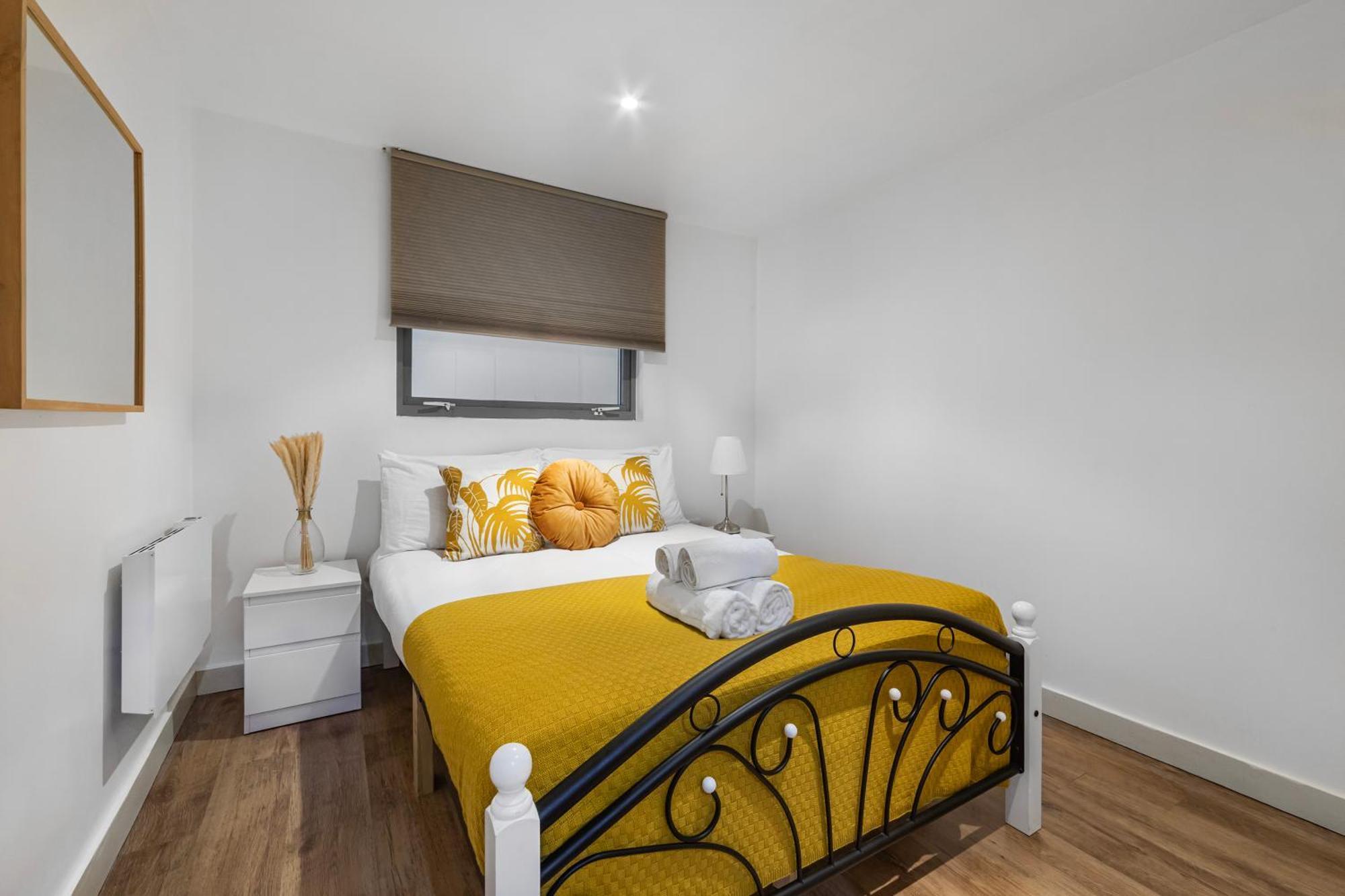 London's Famous Brick Lane - 1 Bed Flat Sleeps 5 Apartment London
