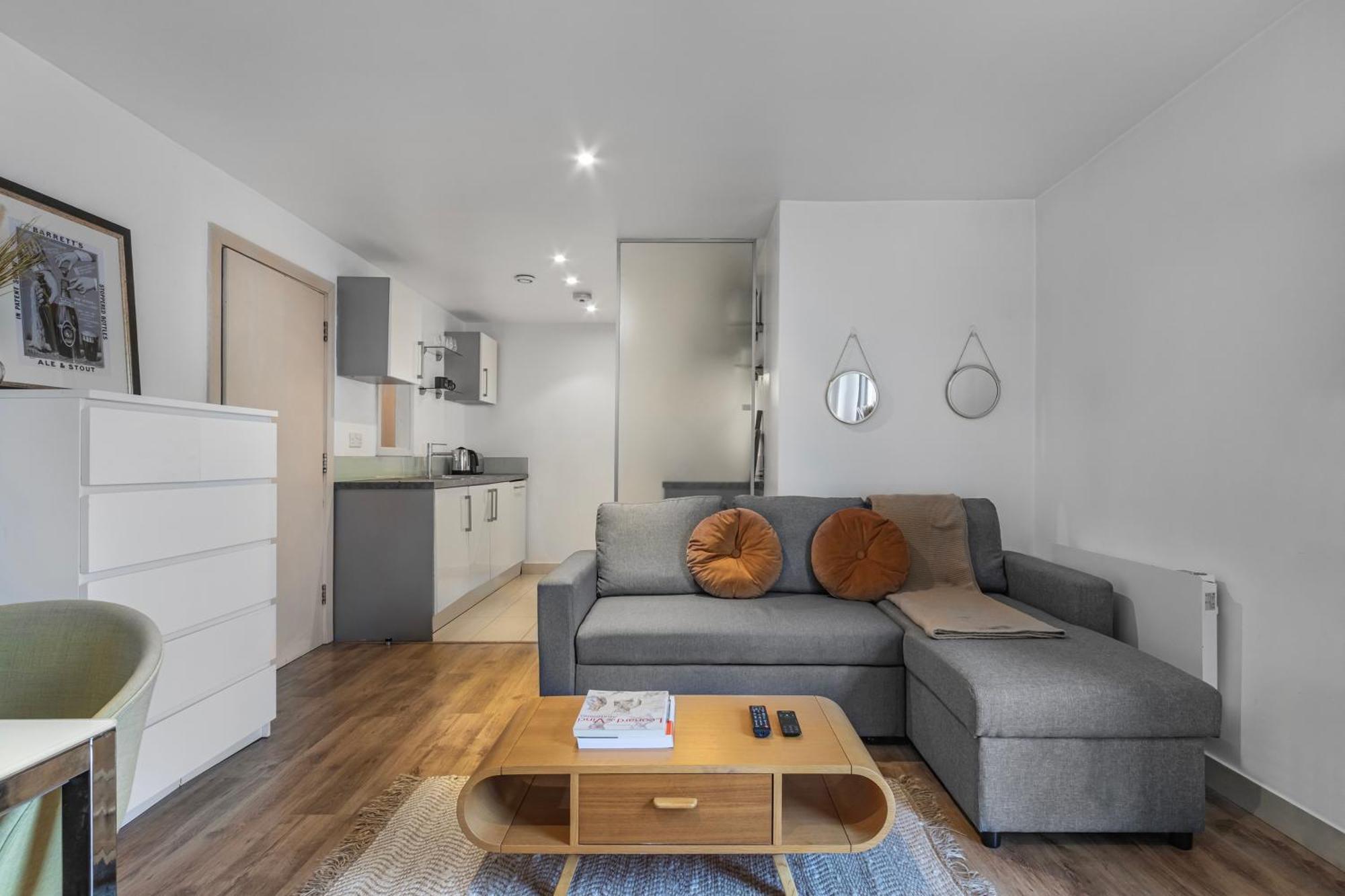 Appartamento London's Famous Brick Lane - 1 Bed Flat Sleeps 5 *